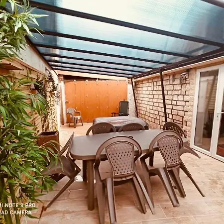 Apartament Grand Appart Terrasse Parking Jacuzzi