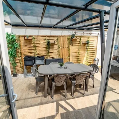 Grand Appart Terrasse Parking Jacuzzi